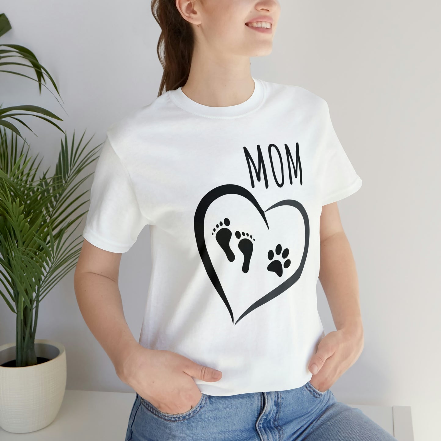 Mom feet & paw-Unisex Jersey Short Sleeve Tee