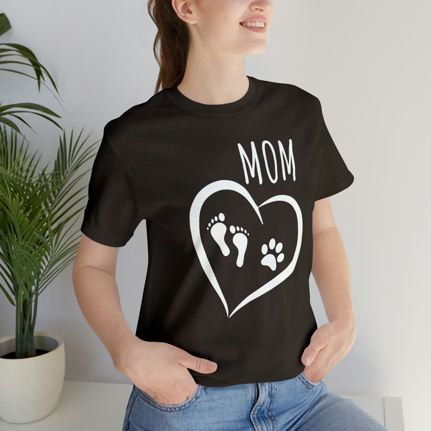 Mom feet & paw-Unisex Jersey Short Sleeve Tee