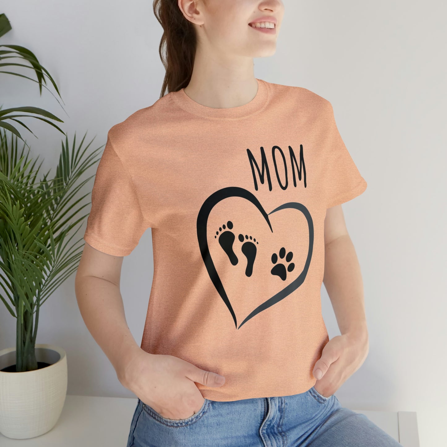 Mom feet & paw-Unisex Jersey Short Sleeve Tee